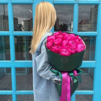 Букет півоній "Вогняна фуксія"