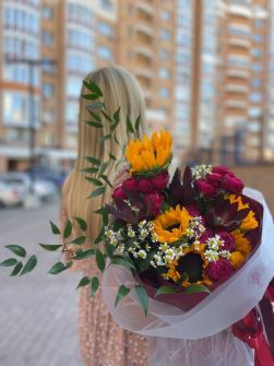 Букет "Закохані соняхи"
