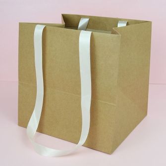 Сумка переноска для квітів з віконечком крафт