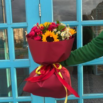 Букет "Закохані соняхи"