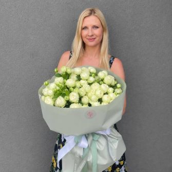 Bouquet of 15 Snow World roses