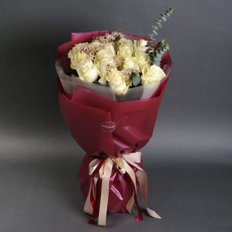 Bouquet of roses Mondial