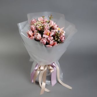 Bouquet of tulips "Brownie"