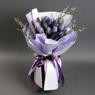 Букет із 15 синіх тюльпанів "Танзаніт"