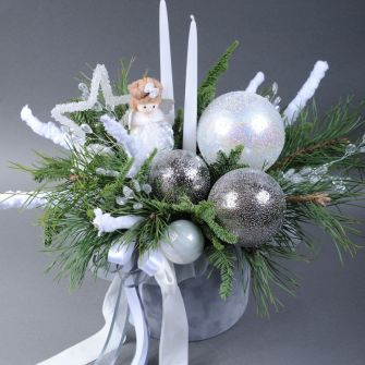 Композиция "Сияние Рождественской звезды"