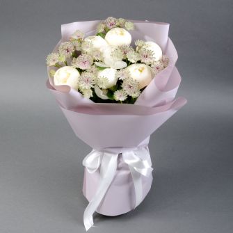 Bouquet of peonies "Pink meringues"