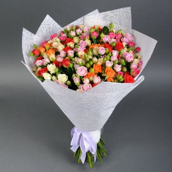 Bouquet mix of 45 roses spray