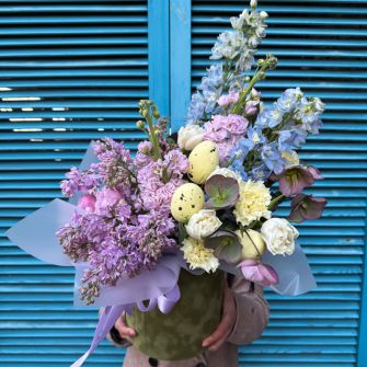 Easter arrangement with lilac