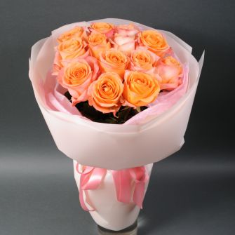 Bouquet of 15 roses Coral Riva