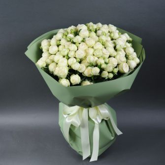 Букет из 19 роз Сноу Волд