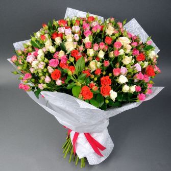Букет микс из 41 розы спрей