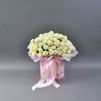 Композиція "Білий танець" з трояндами Сноу Ворлд