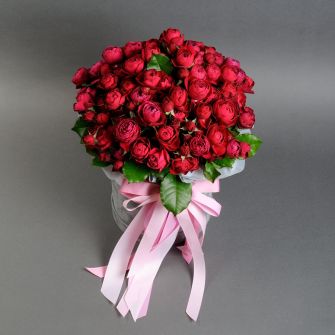 Композиція з трояндами спрей Черрі Трендсеттер