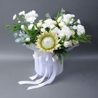 Composition "Shine of Tenderness"