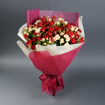 Bouquet mix of 19 roses spray