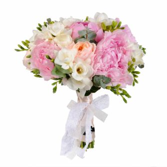 Букет невесты с пионами и фрезиями
