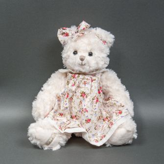 Медвежонок-девочка Bella Sophie Bukowski 40 см