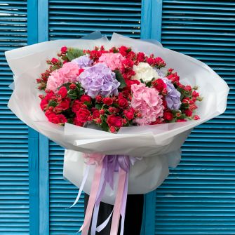 Букет із гортензій і троянд спрей Алексін