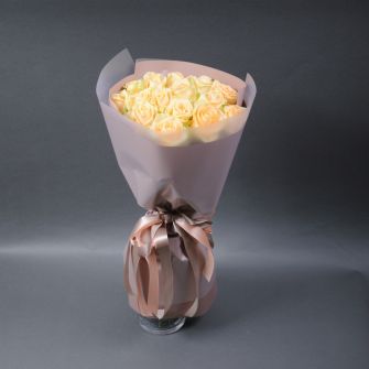 Букет 15 роз Пич Аваланч