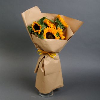 Bouquet with sunflowers