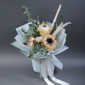 Букет протей "Сноу Квин"