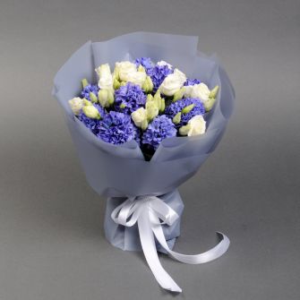 Букет эустом и гиацинтов "Валери"