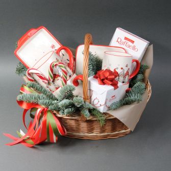 Gift set "Raffaello sweets, mugs and dishes with funny gnomes"