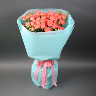 Bouquet of 11 roses Bon-Bon spray