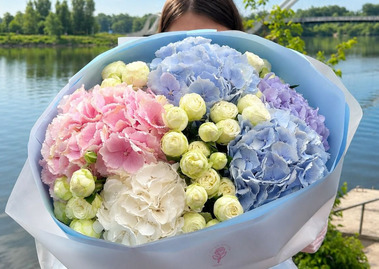 Сезонні букети