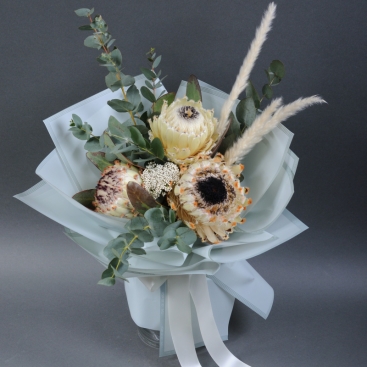 Букет протей Сноу Квін