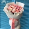 Bouquet of 19 Kahala roses - Photo 1