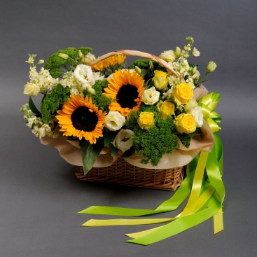 Кошик квітів Все буде Україна