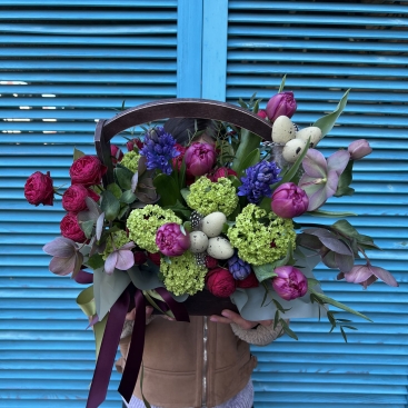 Композиция Пасхальные цвета