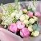 Букет Весенне-летний фестиваль пионы, розы Сноу Ворлд, сирень и матиола - Фото 1