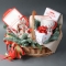 Подарунковий набір Цукерки Raffaello, кухлі та блюда із забавними гномиками - Фото 2