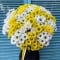 Bouquet of chrysanthemums Daisy - Photo 3