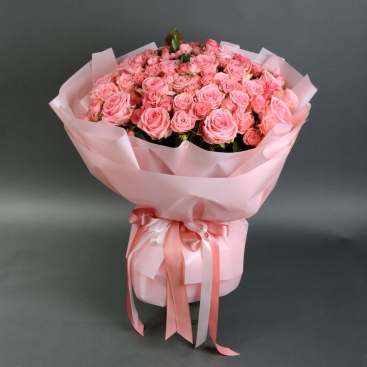 Букет 51 троянда Софі Лорен та Лакі Йо-Йо