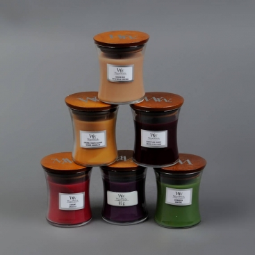 Candle WoodWick in stock