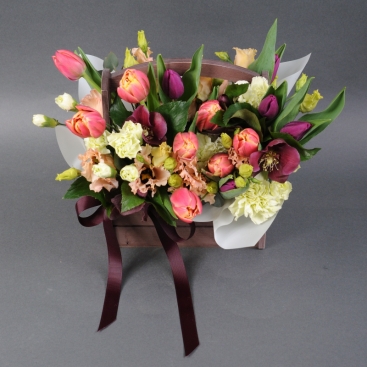 Композиция Красочная симфония весны