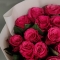 Букет 25 троянд Такаци Дарк Пінк - Фото 5