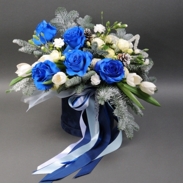 Композиция Зимняя элегантность в голубизне