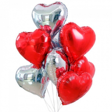 9 повітряних куль у формі серця