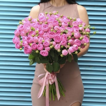 Букет із 19 троянд Місті Бабблз